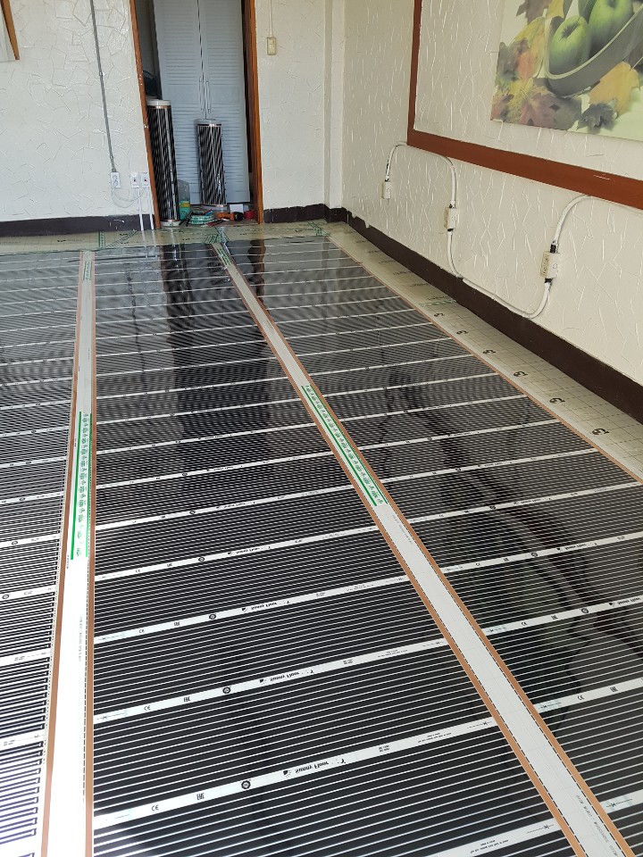 2038599400_av6kyJSz_d12bc62f5ff39e15b2e12f8959c86cc00ccdd21e.jpg 이미지크게보기